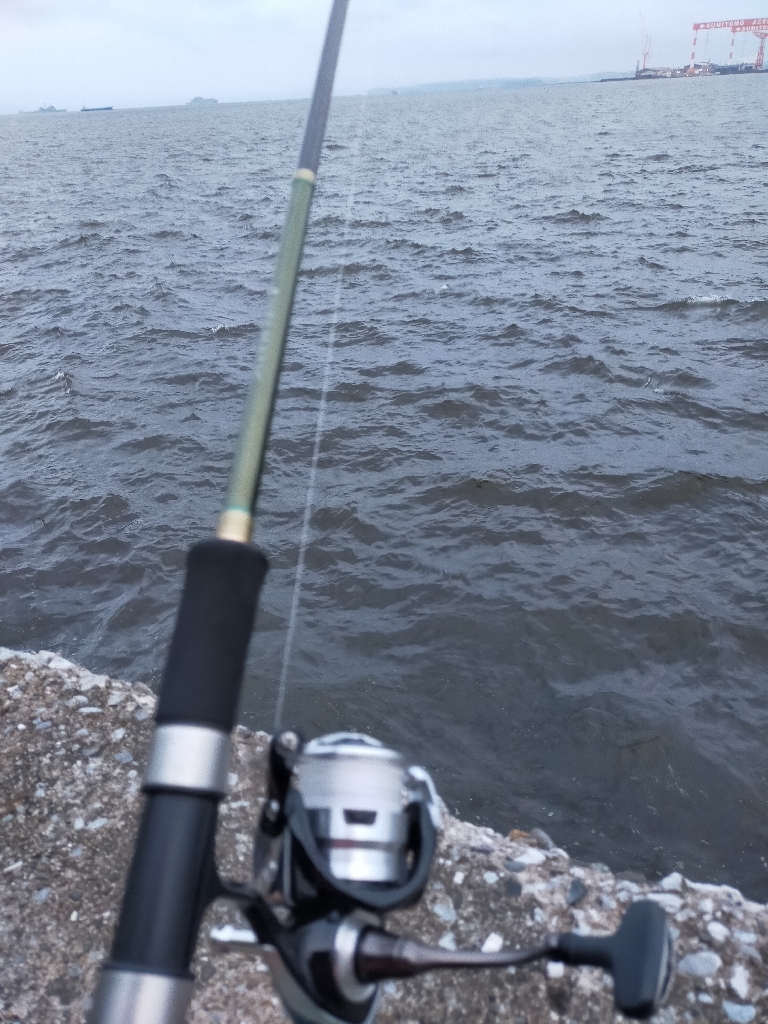 閑散とした夕マヅメに