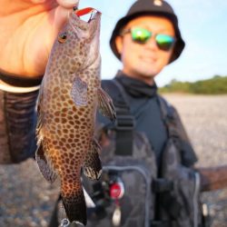 三重県・七里御浜で夏のサーフショアジギング!