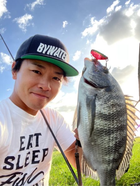 トップチニング爆釣　当たりのルアーは、、、…