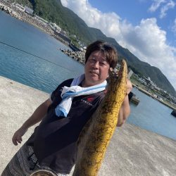 和歌山　御坊の堤防でウツボ釣り