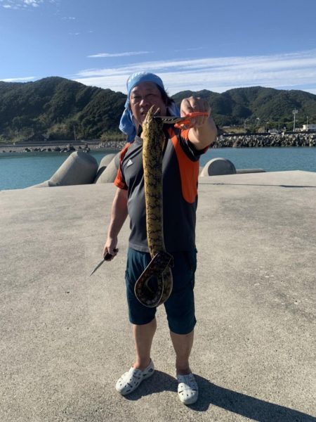 和歌山　御坊の堤防でウツボ釣り