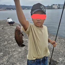 家族で五目釣りす