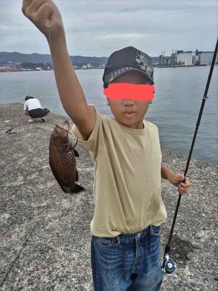 家族で五目釣りす