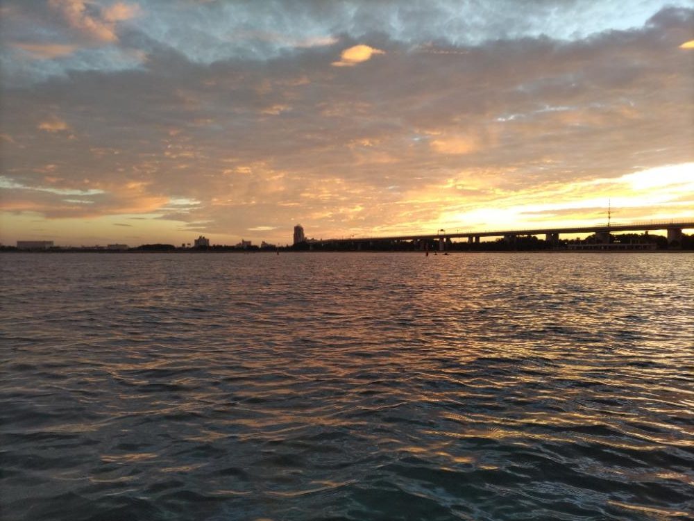 貝塚人工島カヤックで…