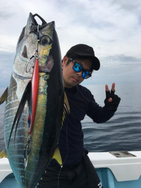 メジ　カツオ　青物ジギング◎  駿河湾遊漁船　大宝丸