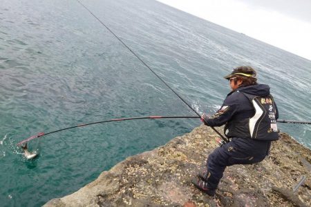 和歌山市江（吉丸渡船）で磯フカセ