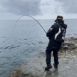 和歌山市江（吉丸渡船）で磯フカセ