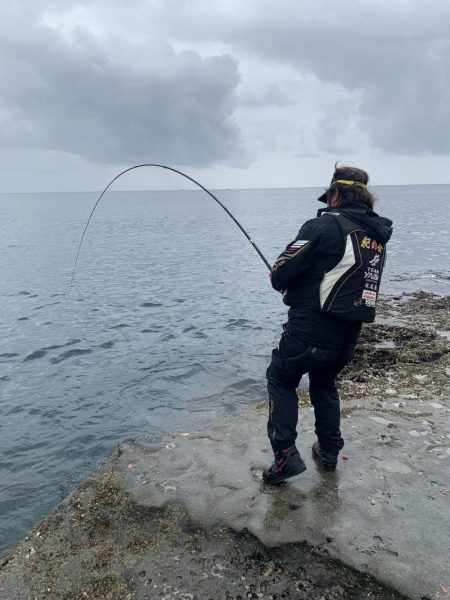 和歌山市江（吉丸渡船）で磯フカセ