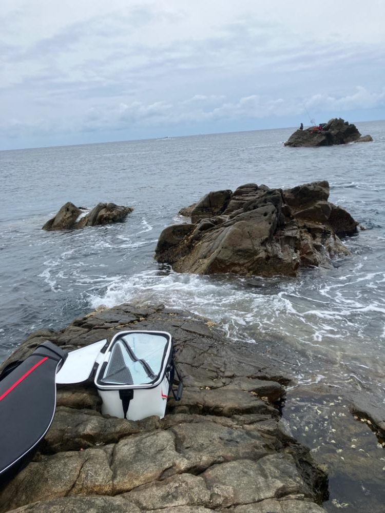 沖磯でグレ釣り