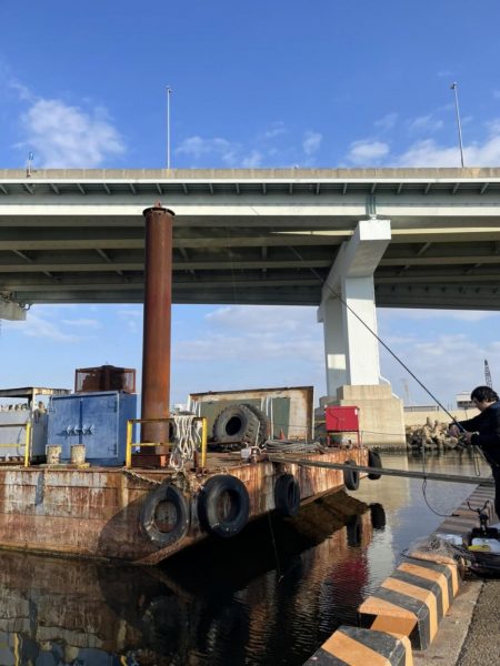 尼崎 冬のエビ撒き釣り