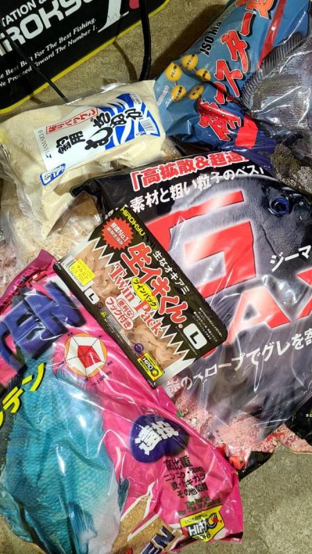 和歌山市江(吉丸渡船)で磯フカセ