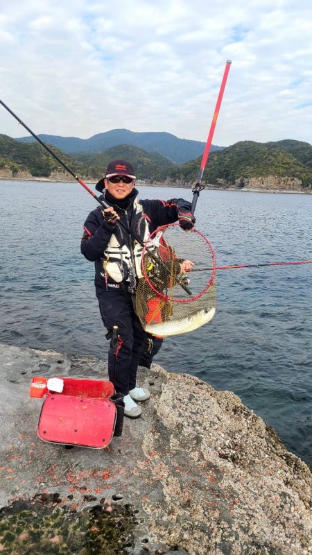 和歌山市江（吉丸渡船）で磯フカセ