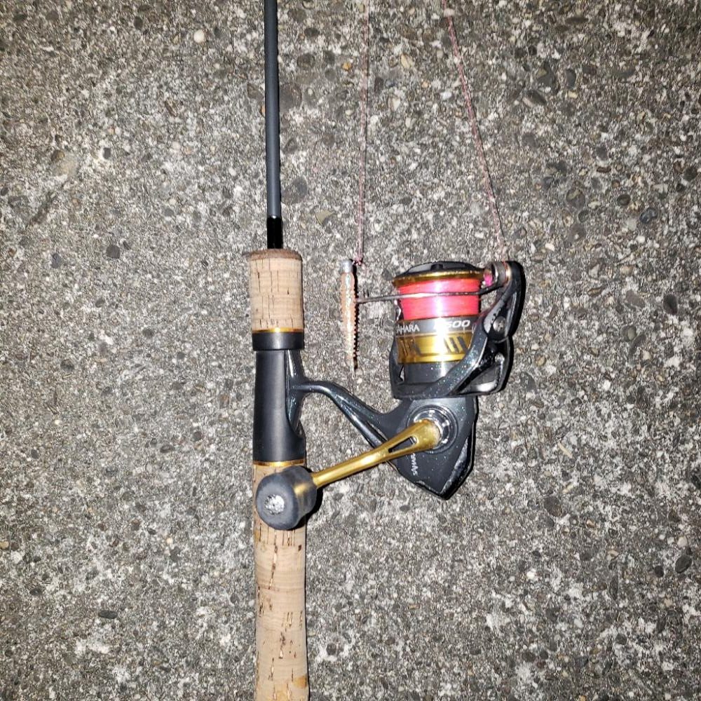 坊主回避は穴釣り！