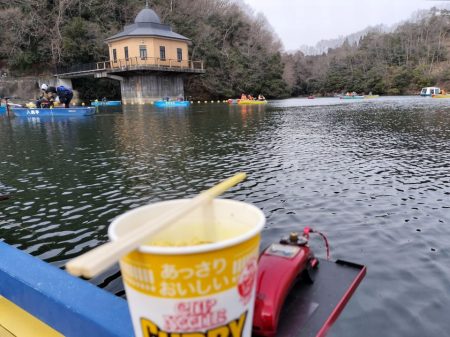 愛知県入鹿池ボート ワカサギ釣り！
