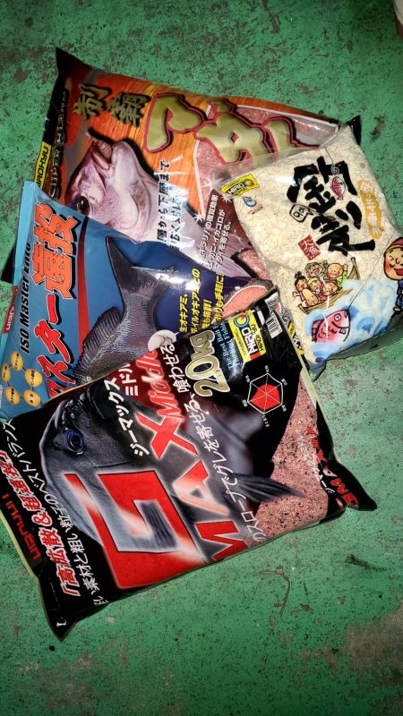 和歌山市江（吉丸渡船）の磯でグレ釣り