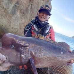 ２月の広島湾に撃沈覚悟で挑む