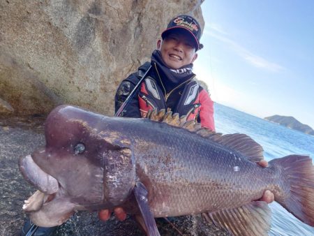 ２月の広島湾に撃沈覚悟で挑む