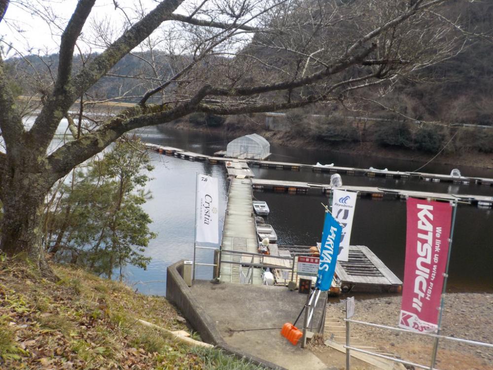 ワカサギ今シーズン最終戦