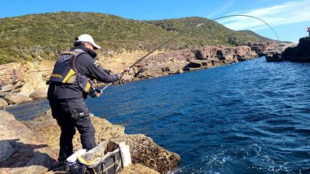 和歌山市江（吉丸渡船）で磯フカセ