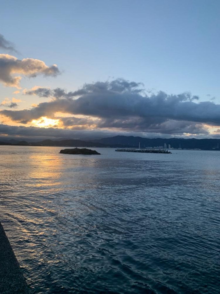 やっと釣れたのがこのサイズ