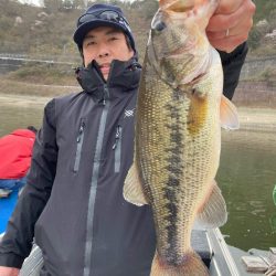 春の一庫ダムへ