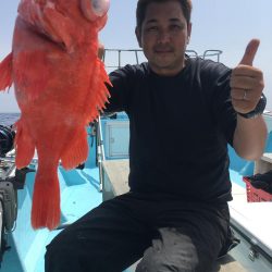 アコウダイ釣り　駿河湾　深海魚漁師の遊漁船　大宝丸