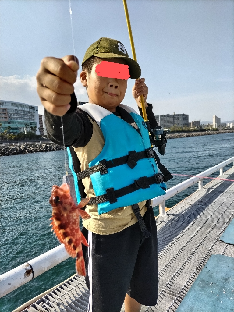 海釣り公園でファミリーフィッシング