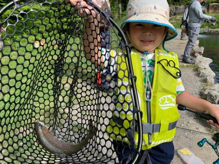 千早川でファミリーフィッシング