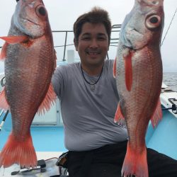 爆釣! 大ムツ クロムツ釣り! 駿河湾 中深海 大宝丸 スロージギングもOK