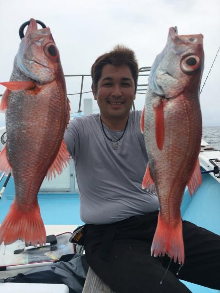 爆釣! 大ムツ クロムツ釣り! 駿河湾 中深海 大宝丸 スロージギングもOK