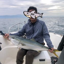 ブリが釣れました🐟