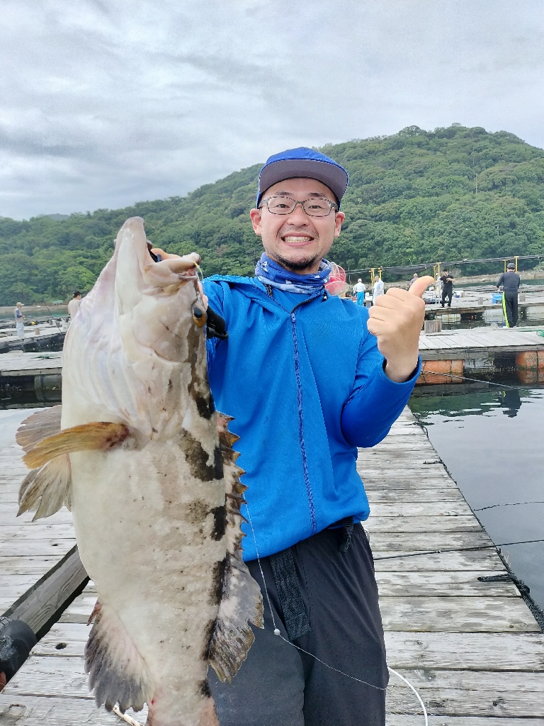 海上釣り堀でマグロ!?