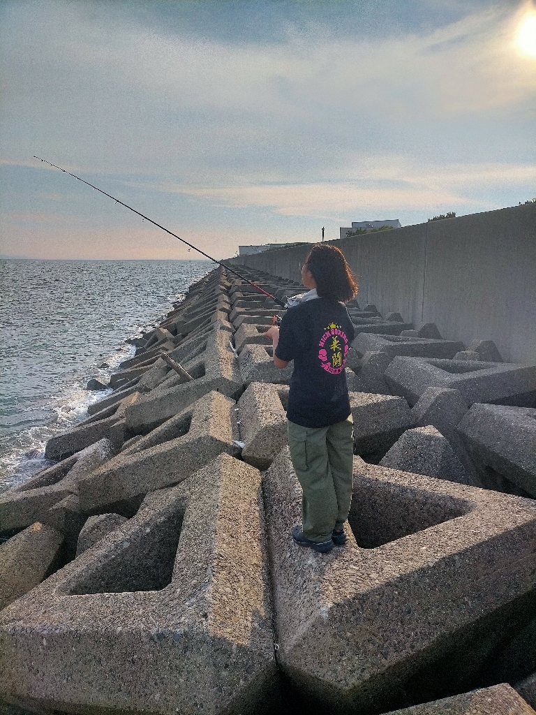 荒れた海でもキスは高活性