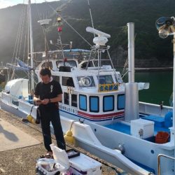 和歌山市江（吉丸渡船）でイカメタル