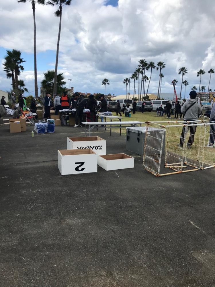 強風のエギングパーティ。連れるタイミングはこんなもんダヨネ