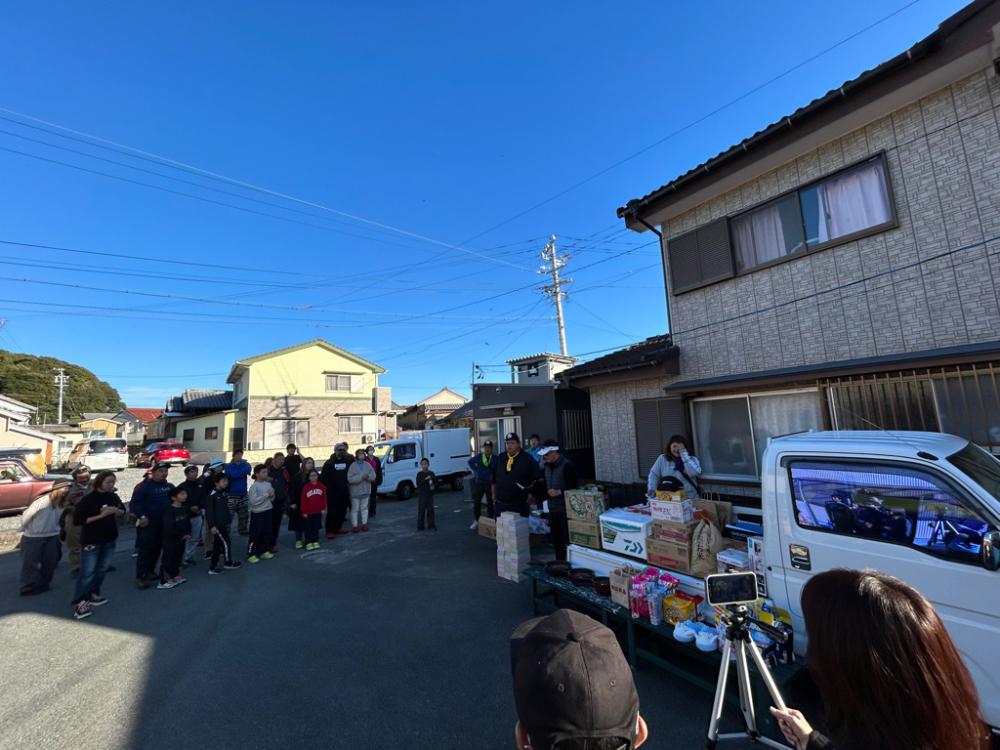 海上釣り堀辨屋