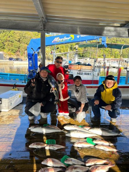海上釣り堀　あなたに逢い鯛