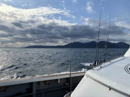 丹後半島沖ジギングで寒ブリ