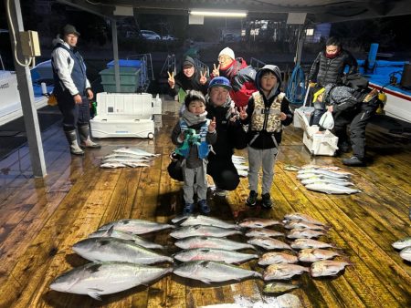 あなたに逢い鯛釣り堀　夕まずめ