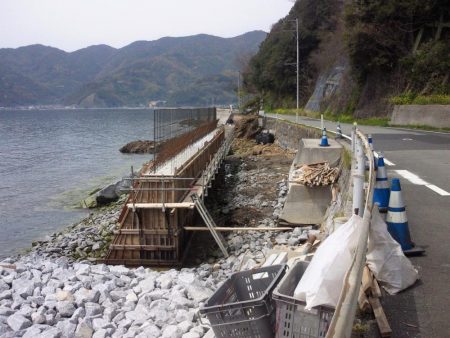 4時間粘って1匹しか釣れませんでした