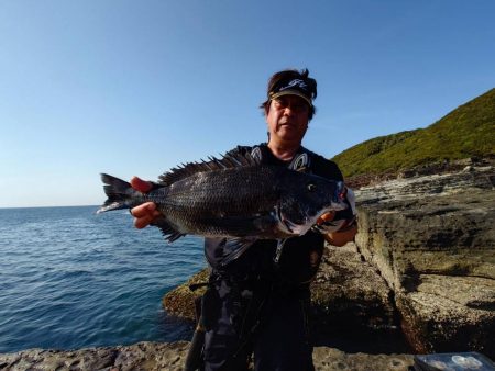 和歌山市江（吉丸渡船）で磯フカセ