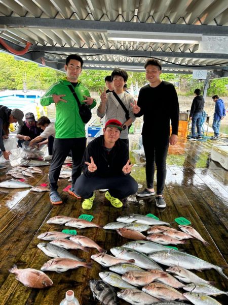 あなたに逢い鯛釣り堀　