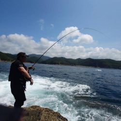 和歌山市江（吉丸渡船）でグレ釣り