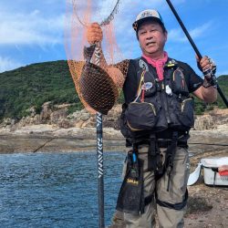 和歌山市江(吉丸渡船)で磯夜釣り