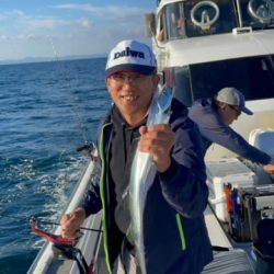 大分でタチウオ、納得の釣果でした