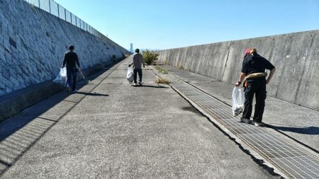 青物【激熱】ゴミは絶対に捨てないで~!