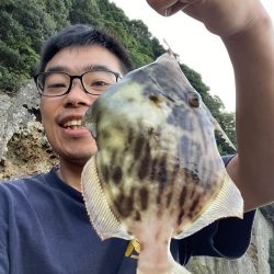 多種多様釣れてます!但しサイズが伸びない!