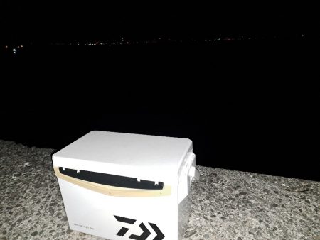 大寒の時期にでかいキス