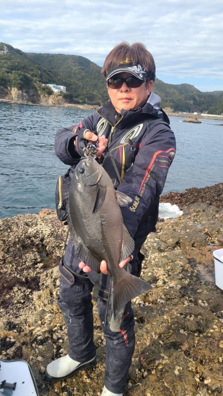 和歌山市江（吉丸渡船）でグレ釣り