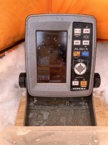 桧原湖氷上ワカサギ